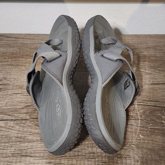 Keen Solr Toe Post Men's Buckle Strap Sport/Beach Sandals Shoes Size 10 Gray - Picture 5 of 9